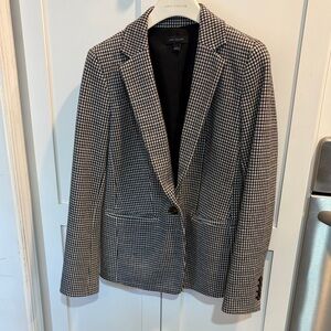 Ann Taylor Black and White Women's Blazer